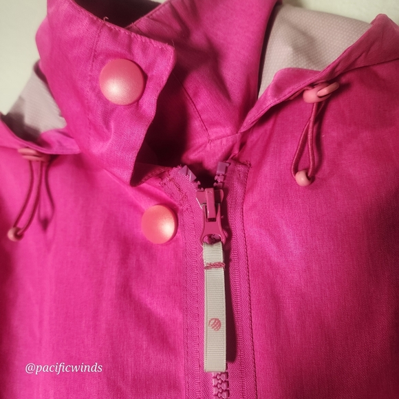 MONDETTA PERFORMANCE GEAR HOT PINK RAIN COAT XS - Picture 12 of 14